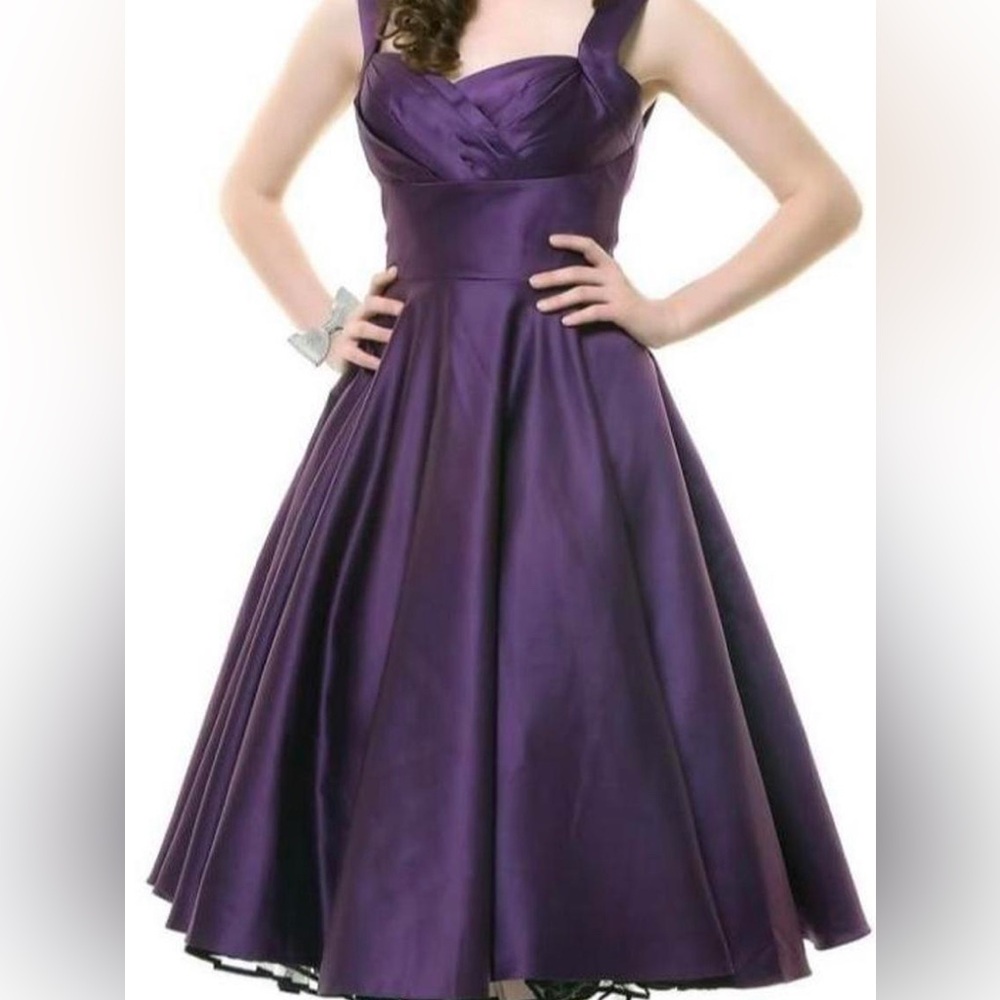 Unique Vintage Purple Satin Swing Dress - Size M - Picture 3 of 3